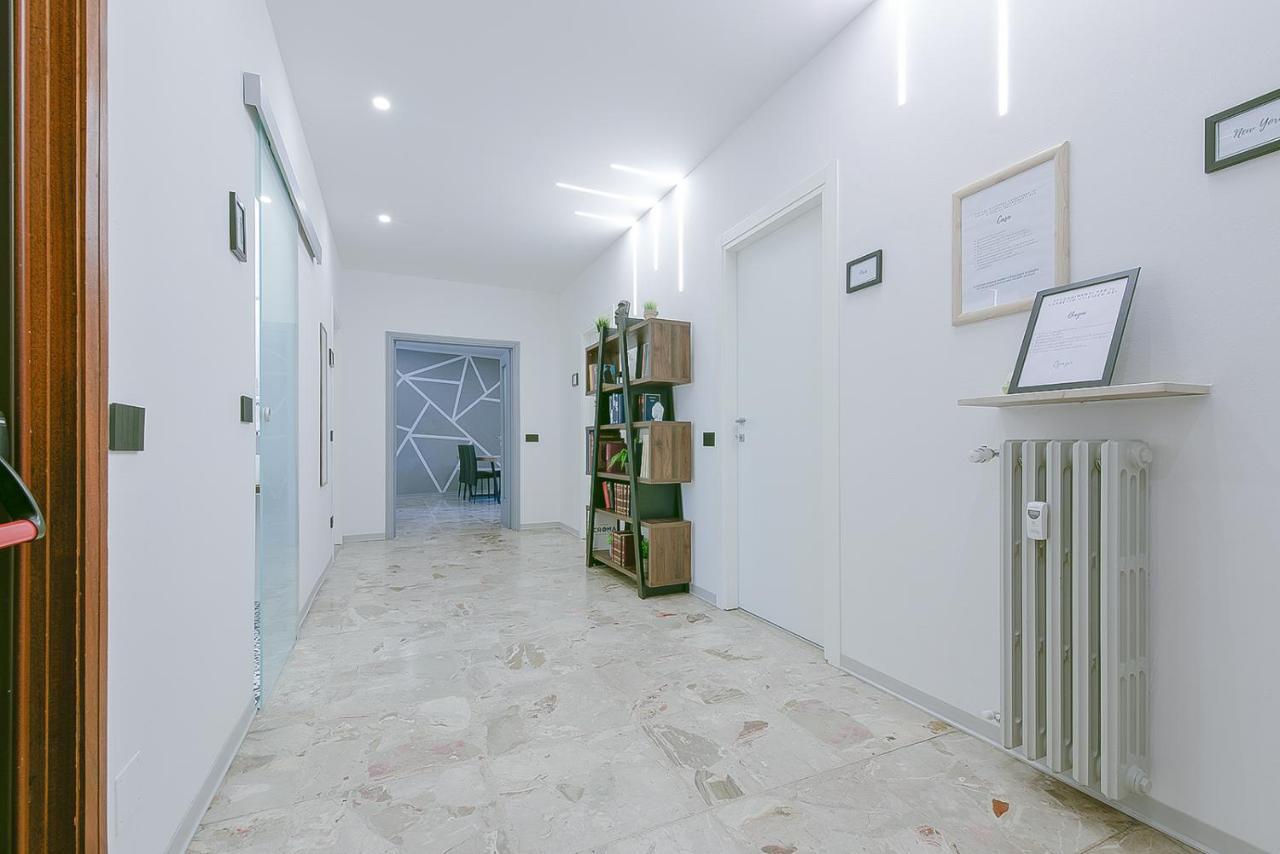 Alle Porte Del Centro - Guest House - Reggio Emilia - Ingresso Centro Storico - Parcheggio Gratuito Dış mekan fotoğraf